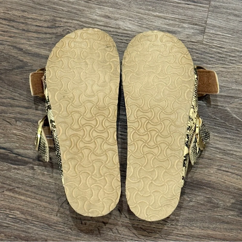 Outwoods Women’s Snake Skin Print 2 Buckle‎ Sandals